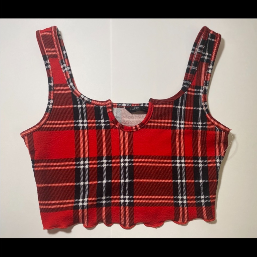 SHEIN Red and Black Fitted Sleeveless Crop Tank Top